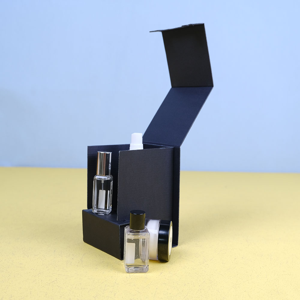 Box Printing Customized Empty Foldable Perfume Essential Oil Black Kraft Cardboard Paper Packaging Boxes with Insert