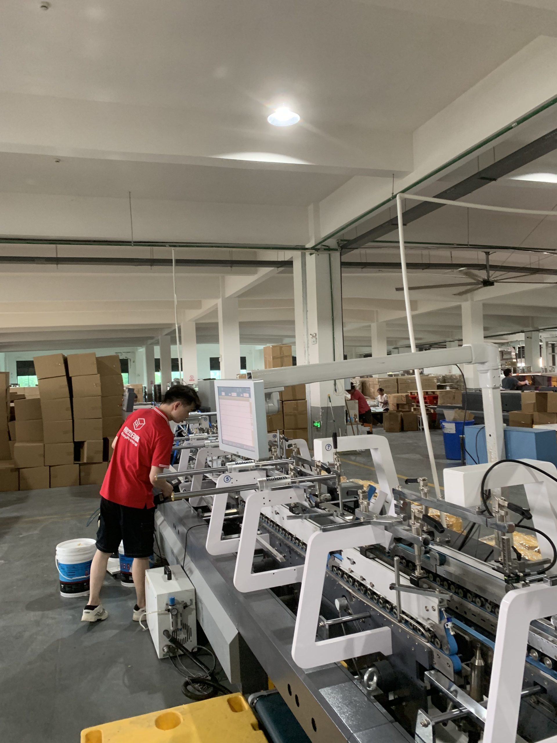 AI in Packaging Design: How Artificial Intelligence Shapes Custom Printing AI in Packaging Design: How Artificial Intelligence Shapes Custom Printing