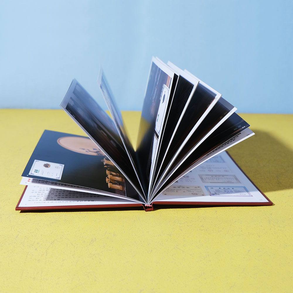 Box Printing Custom Print on Demand Hard Cover Matte Glossy Laminating Product Manual Story Books Printing Service