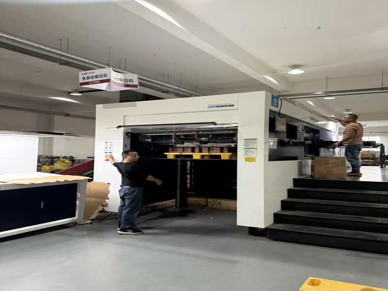 How Small Brands Can Compete Big Through Custom Packaging