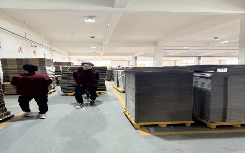 How Packaging Can Reduce Product Returns in E-Commerce