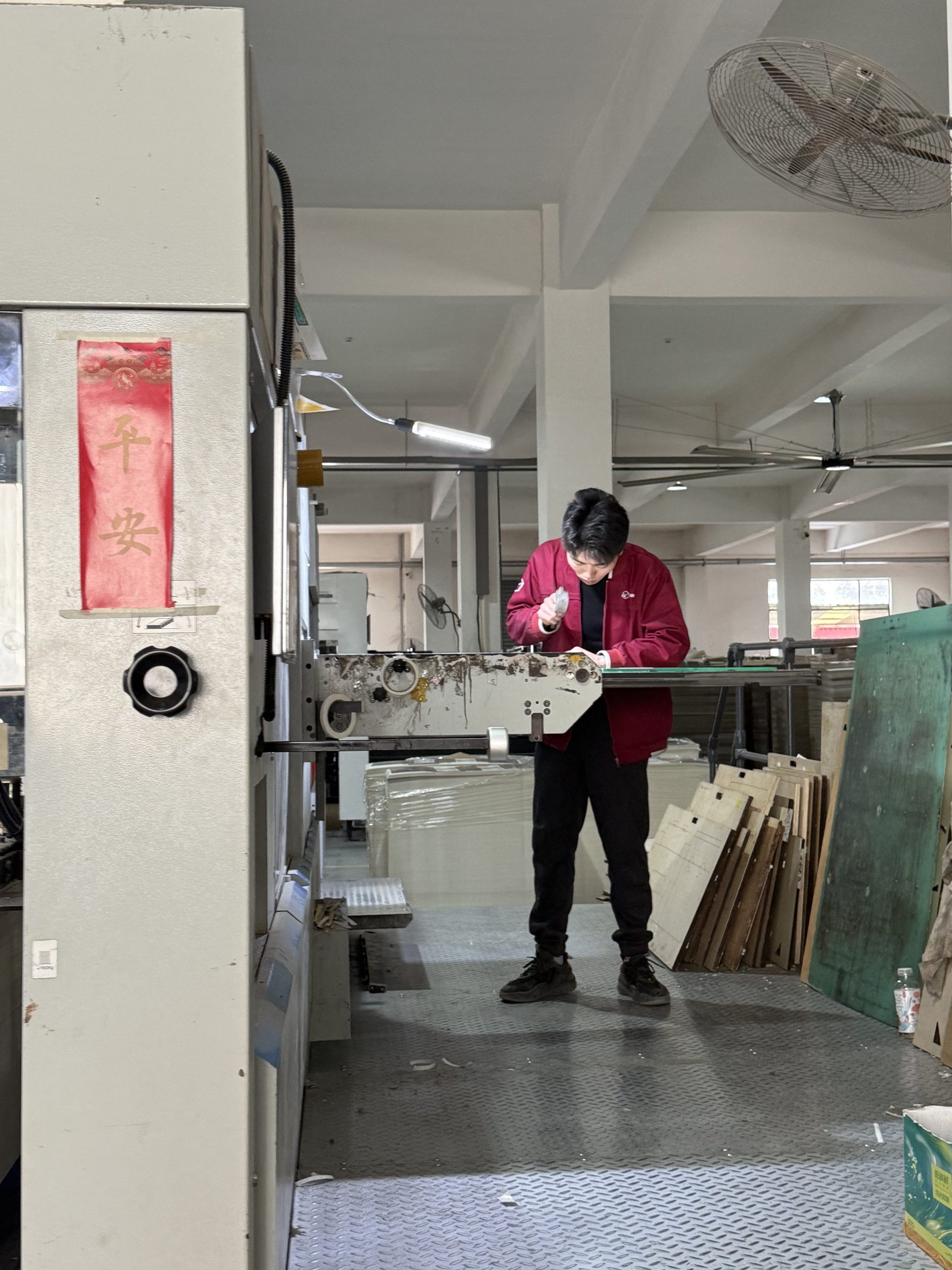 The Growing Demand for Recyclable Luxury Packaging The Growing Demand for Recyclable Luxury Packaging